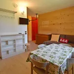 Green Apartment Mhd